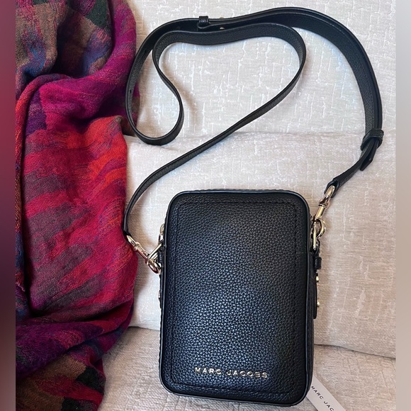 MARC JACOBS Pebbled Leather Crossbody Bag in Black - Picture 2 of 7
